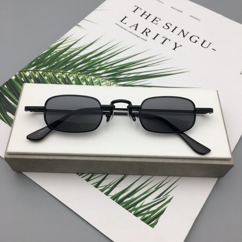 Fashion Sunglasses for Women and Men
